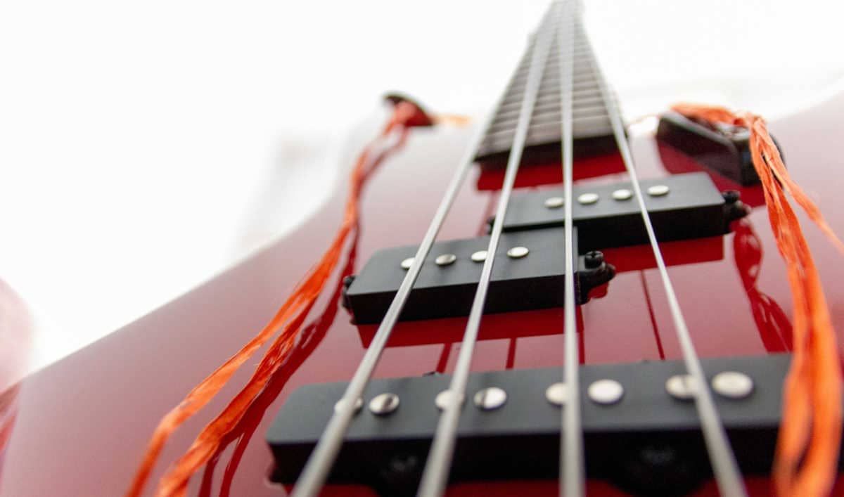 Why are Basses so Long? [Compared to guitars] - BassOx